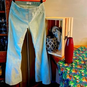 We The Free fine wale corduroys. Pale moss green size 30